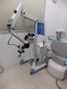 ドイツ・メーラー社の歯科用実体顕微鏡